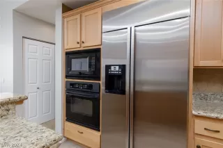 Photo #3: 2569669 Listing 