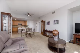 Photo #5: 2569669 Listing 