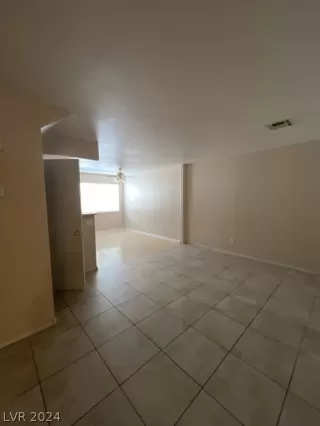 Photo #1: 2569673 Listing