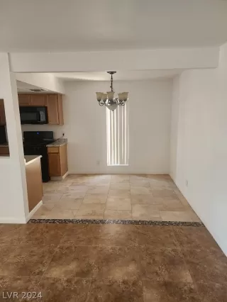 Photo #3: 2569694 Listing 