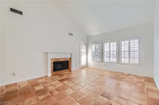 Photo #5: 2569696 Listing 