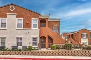 Photo #6: 2569705 Listing 