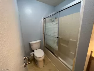 Photo #5: 2569748 Listing