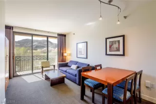 Photo #5: 2569816 Listing 