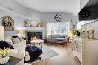 Photo #3: 2569847 Listing