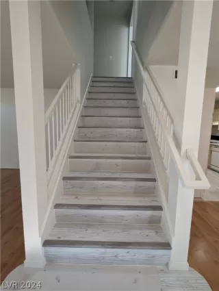 Photo #6: 2569850 Listing 