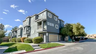 Photo #1: 2569892 Listing 