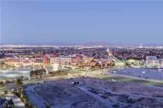 Photo #1: 2569920 Listing 