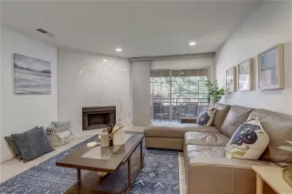 Photo #2: 2569936 Listing