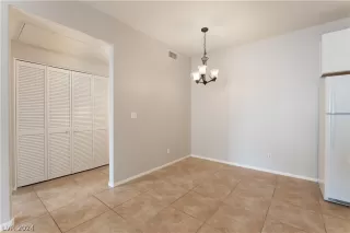 Photo #6: 2569940 Listing 