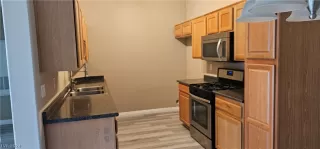 Photo #3: 2569941 Listing 