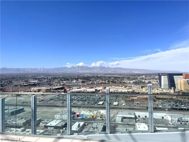 MLS: 2569946 Condo For Sale