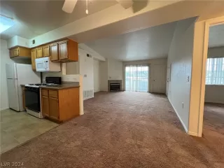 Photo #1: 2570034 Listing 