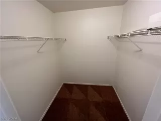 Photo #6: 2570034 Listing 