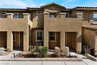 Photo #1: 2570050 Listing 