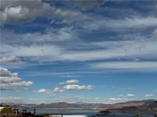 Photo #2: 2570052 Listing 