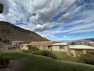 Photo #4: 2570052 Listing 