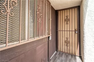 Photo #2: 2570060 Listing 