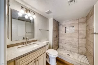 Photo #5: 2570093 Listing 