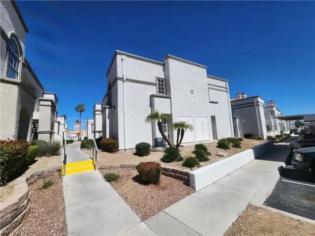 MLS: 2570101 Condo For Sale