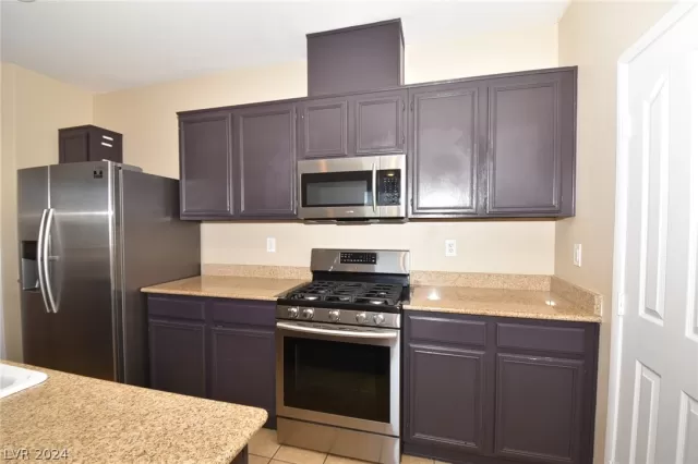 MLS: 2570108 Condo For Sale