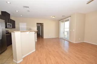 Photo #1: 2570108 Listing 