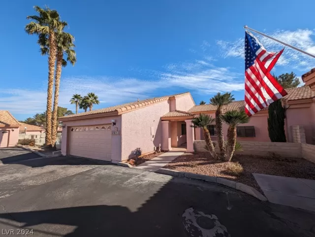 MLS: 2570156 Condo For Sale