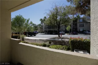 Photo #3: 2570175 Listing