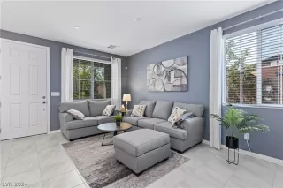 Photo #3: 2570176 Listing 