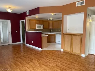 Photo #3: 2570247 Listing 