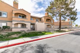 Photo #1: 2570296 Listing 