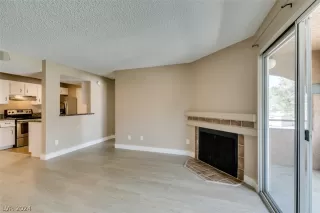 Photo #4: 2570296 Listing 