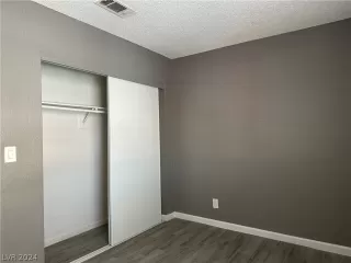 Photo #1: 2570308 Listing 