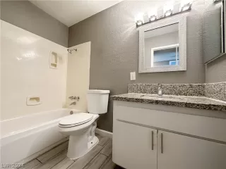 Photo #4: 2570308 Listing 