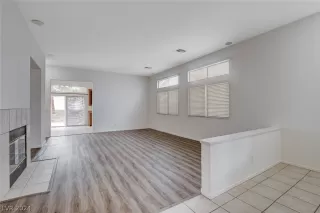 Photo #3: 2570350 Listing 