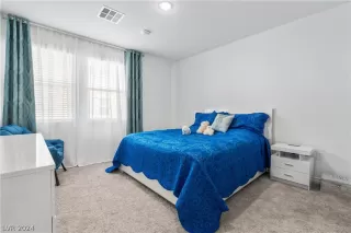 Photo #5: 2570357 Listing 