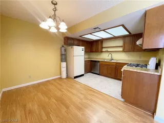 Photo #4: 2570374 Listing 