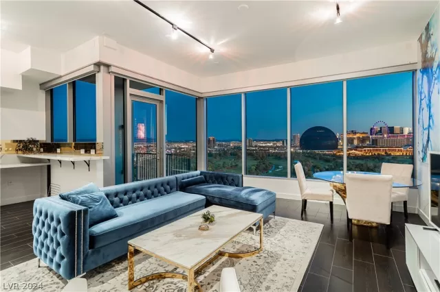 MLS: 2570385 Condo For Sale