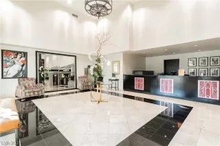 Photo #5: 2570385 Listing 