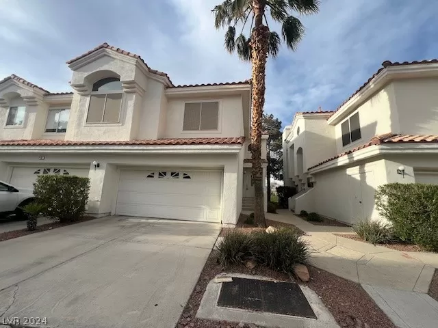 MLS: 2570399 Condo For Sale