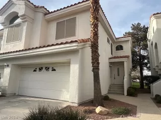 Photo #1: 2570399 Listing 