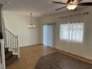 Photo #4: 2570484 Listing 