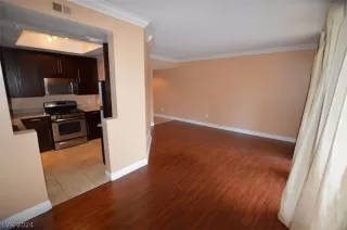 Photo #2: 2570502 Listing