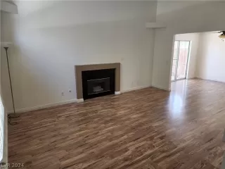 Photo #1: 2570509 Listing 