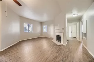 Photo #3: 2570526 Listing