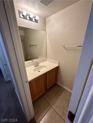 Photo #6: 2570535 Listing 