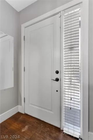 Photo #4: 2570564 Listing