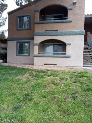 Photo #2: 2570612 Listing