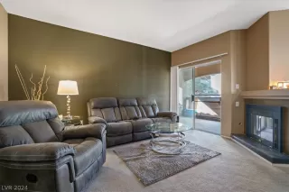 Photo #5: 2570617 Listing