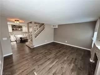 Photo #2: 2570628 Listing 